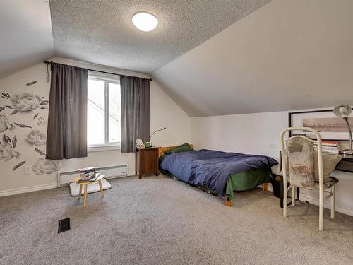 11607 69 Street Nw, Edmonton, AB - Indoor Photo Showing Bedroom