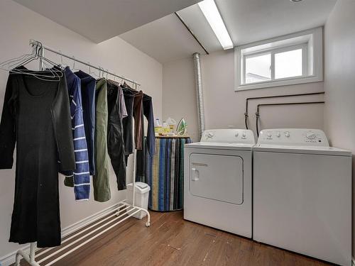 11607 69 Street Nw, Edmonton, AB - Indoor Photo Showing Laundry Room