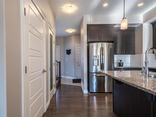 13829 138 Avenue, Edmonton, AB - Indoor Photo Showing Kitchen With Upgraded Kitchen