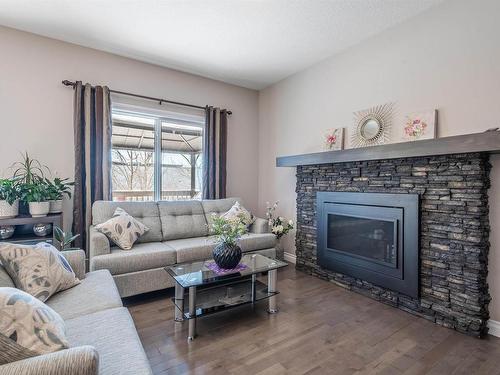 13829 138 Avenue, Edmonton, AB - Indoor Photo Showing Living Room With Fireplace