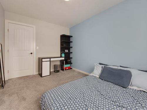 2440 18 Avenue, Edmonton, AB - Indoor Photo Showing Bedroom