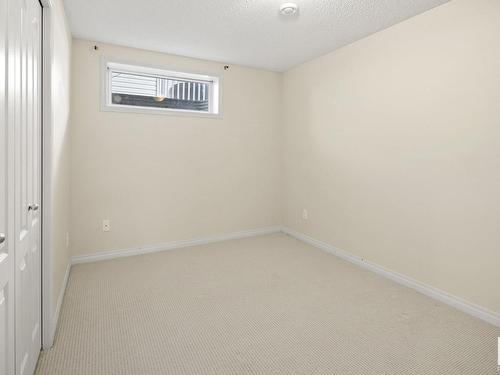 1455 Breckenridge Drive, Edmonton, AB - Indoor Photo Showing Other Room