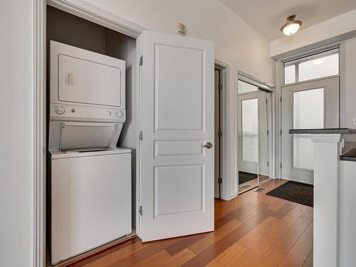 302 9503 101 Avenue, Edmonton, AB - Indoor Photo Showing Laundry Room