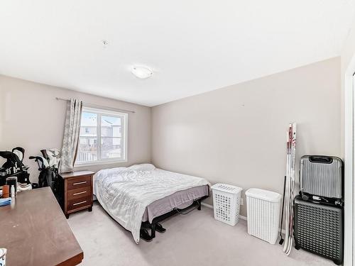 203 530 Watt Boulevard, Edmonton, AB - Indoor Photo Showing Bedroom