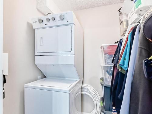 203 530 Watt Boulevard, Edmonton, AB - Indoor Photo Showing Laundry Room