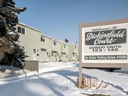 146 DICKINSFIELD Court  Edmonton, AB T5E 5V8