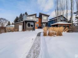 9104 83 Street  Edmonton, AB T6C 2Z4