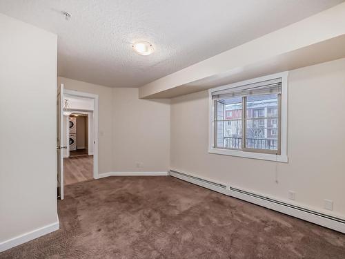 207 5370 Chappelle Road, Edmonton, AB - Indoor Photo Showing Other Room