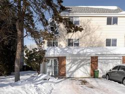 5216 146 Avenue  Edmonton, AB T5A 3L6