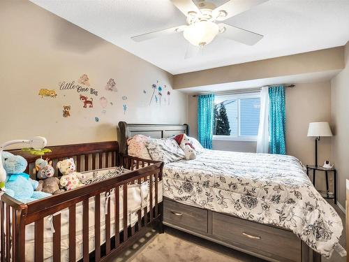 347 Northgate Terrace Nw, Edmonton, AB - Indoor Photo Showing Bedroom