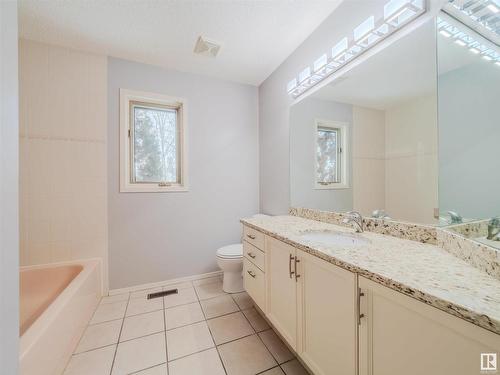 228 Whiston Road, Edmonton, AB - Indoor Photo Showing Bathroom