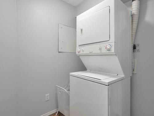 211 10403 98 Avenue, Edmonton, AB - Indoor Photo Showing Laundry Room