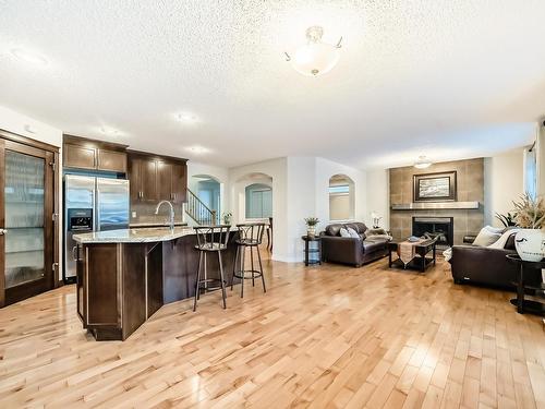 2674 Anderson Crescent, Edmonton, AB - Indoor