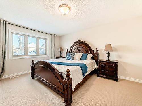 2674 Anderson Crescent, Edmonton, AB - Indoor Photo Showing Bedroom