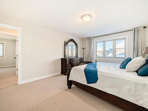 2674 Anderson Crescent, Edmonton, AB - Indoor Photo Showing Bedroom