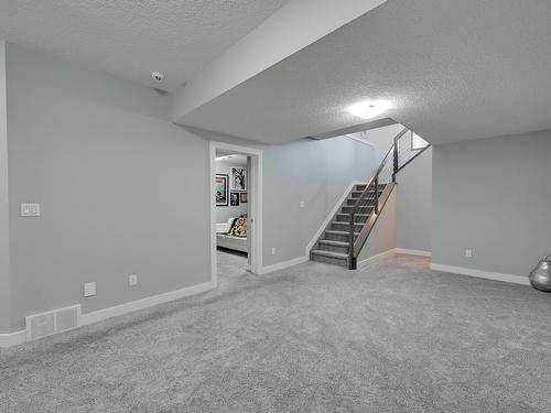 1311 Hainstock Way, Edmonton, AB - Indoor Photo Showing Other Room