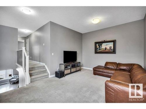 5363 Schonsee Drive, Edmonton, AB - Indoor Photo Showing Living Room