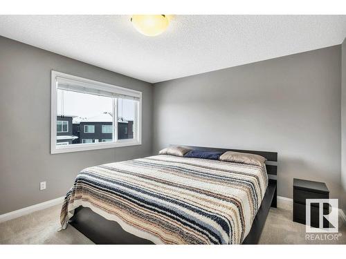 5363 Schonsee Drive, Edmonton, AB - Indoor Photo Showing Bedroom