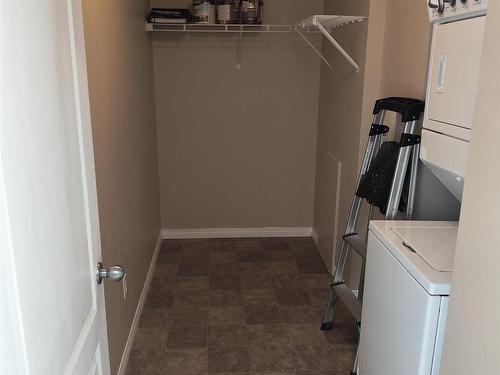 1418 9363 Simpson Drive, Edmonton, AB - Indoor Photo Showing Laundry Room