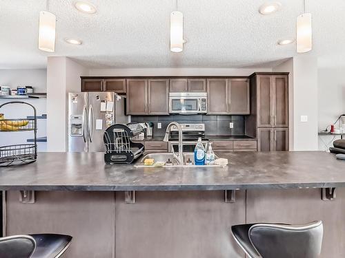 17804 6 Avenue, Edmonton, AB - Indoor Photo Showing Kitchen