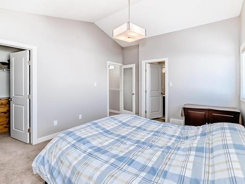 17804 6 Avenue, Edmonton, AB - Indoor Photo Showing Bedroom