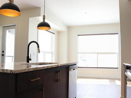 107 10523 123 Street, Edmonton, AB - Indoor Photo Showing Kitchen