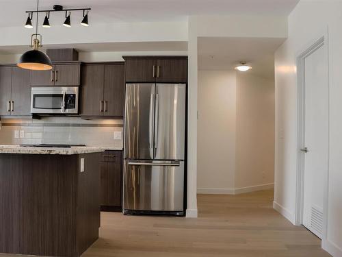 107 10523 123 Street, Edmonton, AB - Indoor Photo Showing Kitchen