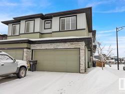 9406 PEAR Crescent  Edmonton, AB T6X 2Z4