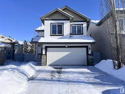 5915 201 Street  Edmonton, AB T6M 2Z4