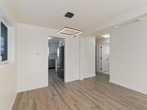 12648 71 Street, Edmonton, AB - Indoor Photo Showing Other Room