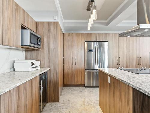 10922 96 Street, Edmonton, AB - Indoor Photo Showing Kitchen