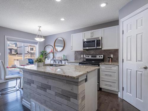 1108 162 Street, Edmonton, AB - Indoor Photo Showing Kitchen With Upgraded Kitchen