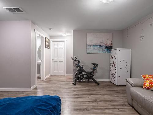 1108 162 Street, Edmonton, AB - Indoor Photo Showing Gym Room