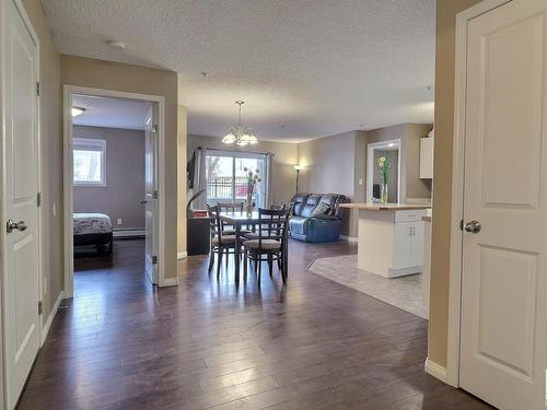 126 11325 83 Street, Edmonton, AB - Indoor