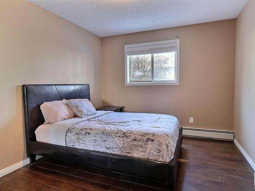 126 11325 83 Street, Edmonton, AB - Indoor Photo Showing Bedroom