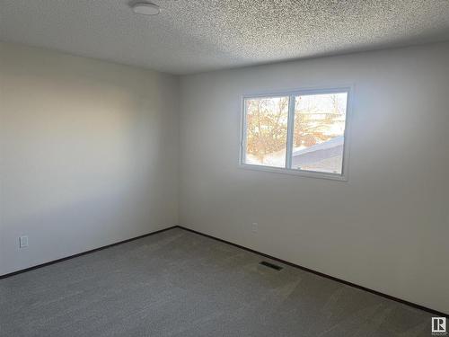 9234 179 Avenue, Edmonton, AB - Indoor Photo Showing Other Room