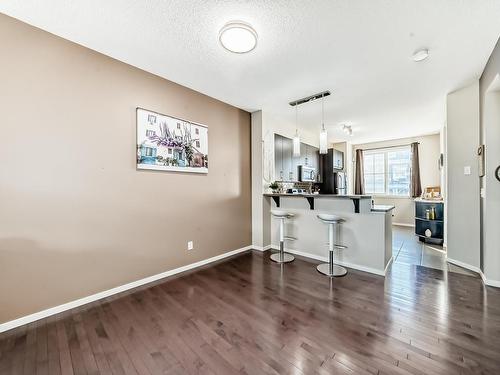 120 603 Watt Boulevard, Edmonton, AB - Indoor