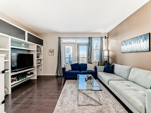 120 603 Watt Boulevard, Edmonton, AB - Indoor Photo Showing Living Room