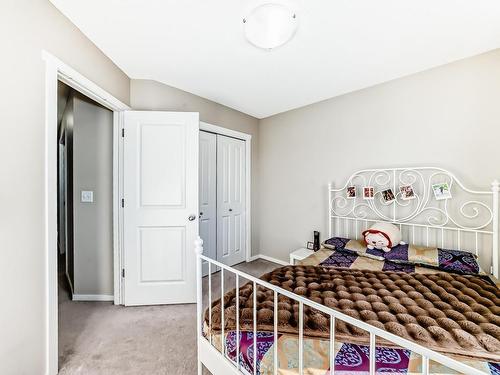 120 603 Watt Boulevard, Edmonton, AB - Indoor Photo Showing Bedroom