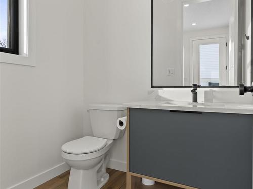 10603 81 Street, Edmonton, AB - Indoor Photo Showing Bathroom