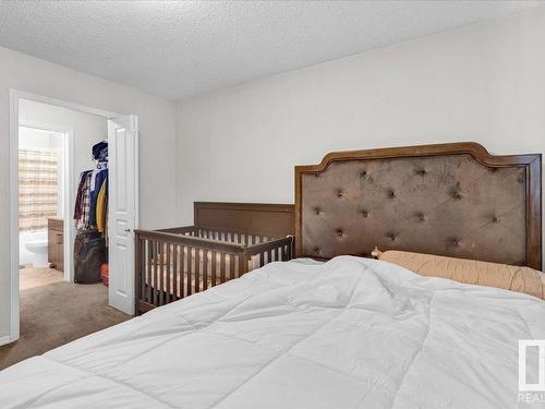 142 301 Clareview Station Drive, Edmonton, AB - Indoor Photo Showing Bedroom