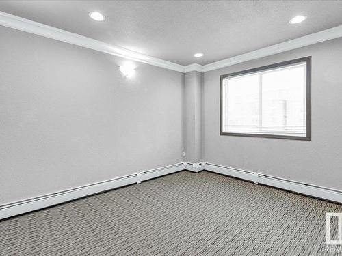 142 301 Clareview Station Drive, Edmonton, AB - Indoor Photo Showing Other Room