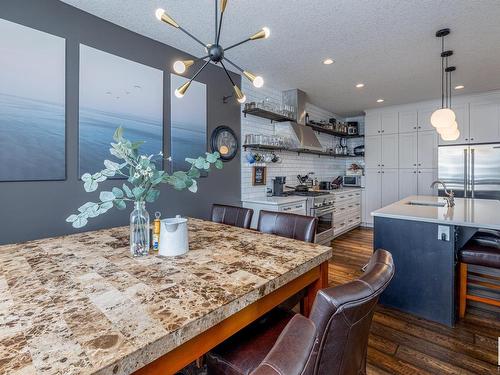 7904 Summerside Grande Boulevard, Edmonton, AB - Indoor Photo Showing Kitchen With Upgraded Kitchen