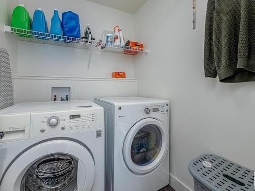 7904 Summerside Grande Boulevard, Edmonton, AB - Indoor Photo Showing Laundry Room