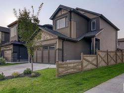 2082 GRAYDON HILL Crescent  Edmonton, AB T6W 4C7