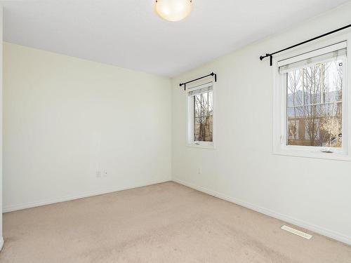 84 1623 Towne Centre Boulevard, Edmonton, AB - Indoor Photo Showing Other Room