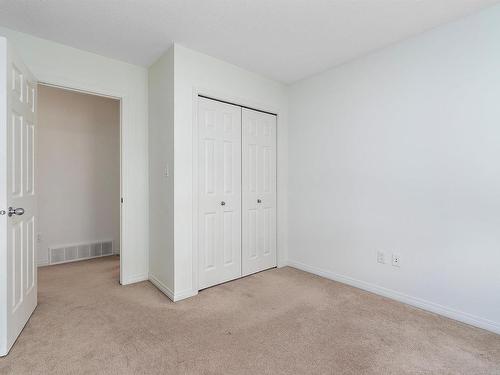 84 1623 Towne Centre Boulevard, Edmonton, AB - Indoor Photo Showing Other Room