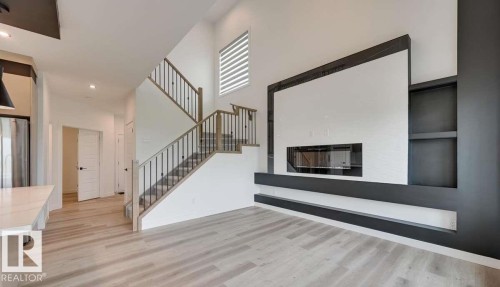 94 Elm Street, Fort Saskatchewan, AB - Indoor With Fireplace