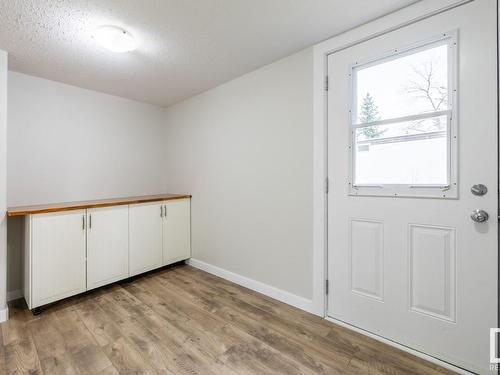 23 The Pkwy, Edmonton, AB - Indoor Photo Showing Other Room