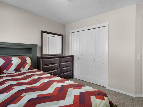 2004 32 Street, Edmonton, AB - Indoor Photo Showing Bedroom